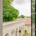 Chateau La Cheze - Bordeaux 3*