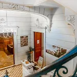 Chateau La Cheze - Bordeaux 호텔