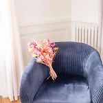 Chateau La Cheze - Bordeaux Hotel