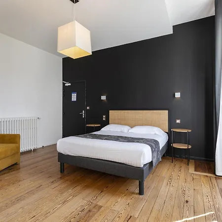 Chateau La Cheze - Bordeaux Floirac 3*