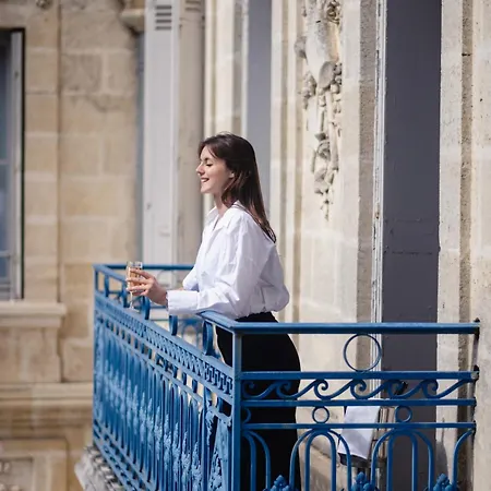 Chateau La Cheze - Bordeaux Hotel
