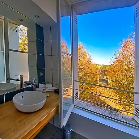 Otel Chateau La Cheze - Bordeaux 3*