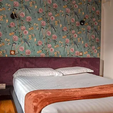Otel Chateau La Cheze - Bordeaux Floirac (Gironde)