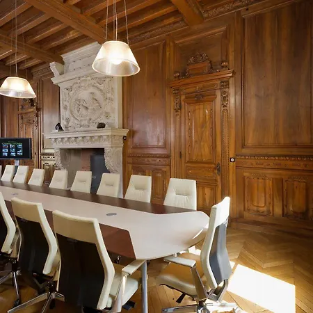 Otel Chateau La Cheze - Bordeaux Floirac (Gironde)