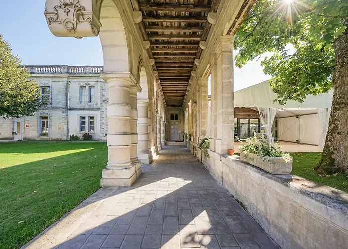 Château La Chèze - Bordeaux 3* Floirac (Gironde)