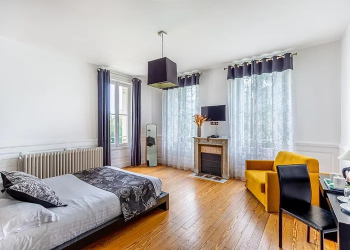 Château La Chèze - Bordeaux Hotel 3*