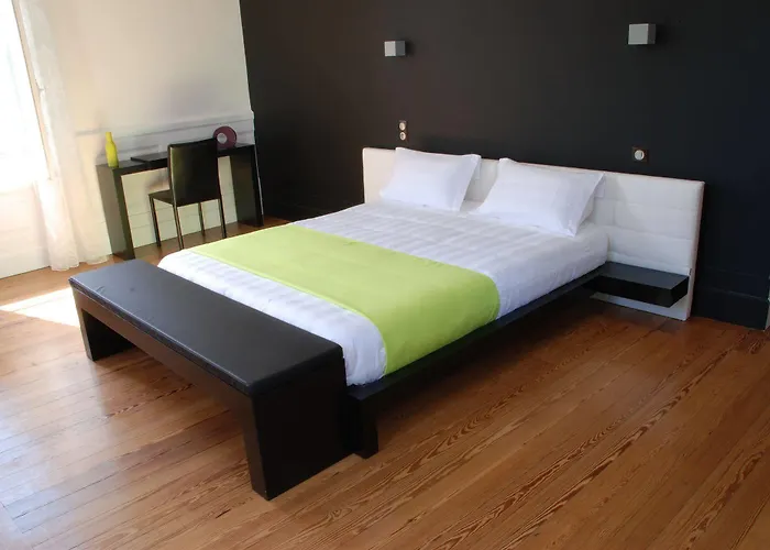 Château La Chèze - Bordeaux Hotel 3*